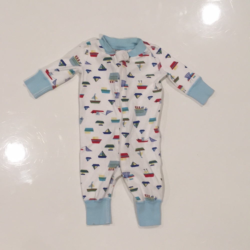 Hanna Andersson pajamas (0-6 months/euro 50)